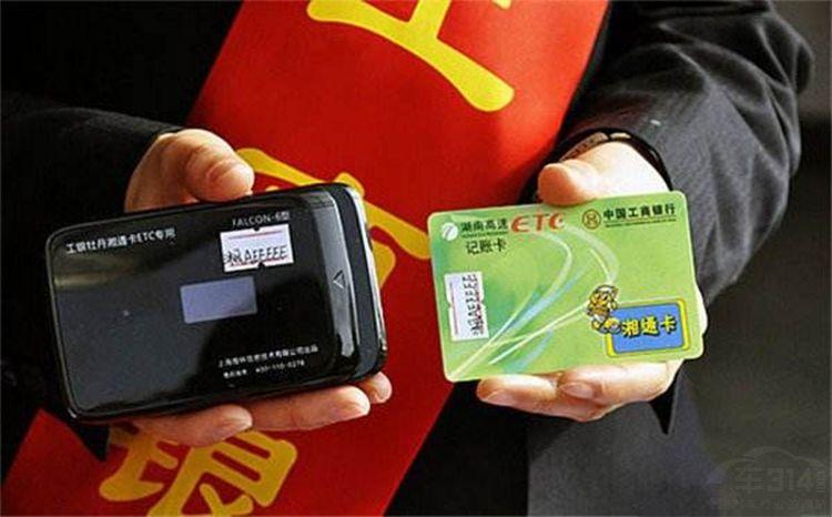 光大银行回应存钱需3天到账，提升服务质量，满足客户需求